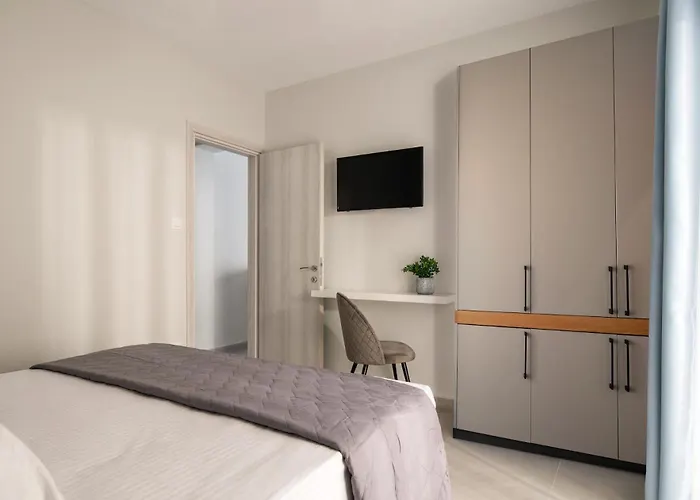 Seaside Bliss Refined Stay-polychrono,chalkidiki 公寓